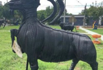大渡口輪胎山羊雕塑供應(yīng)，公園雕塑，鑄銅輪胎羊雕塑供求